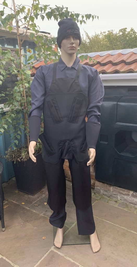 Foot trimming apron (long)