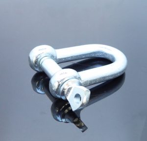 Rear leg hook with safety stop