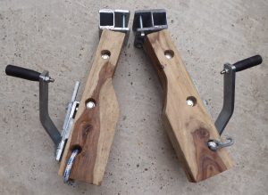 Front leg blocks with ratcheted winch