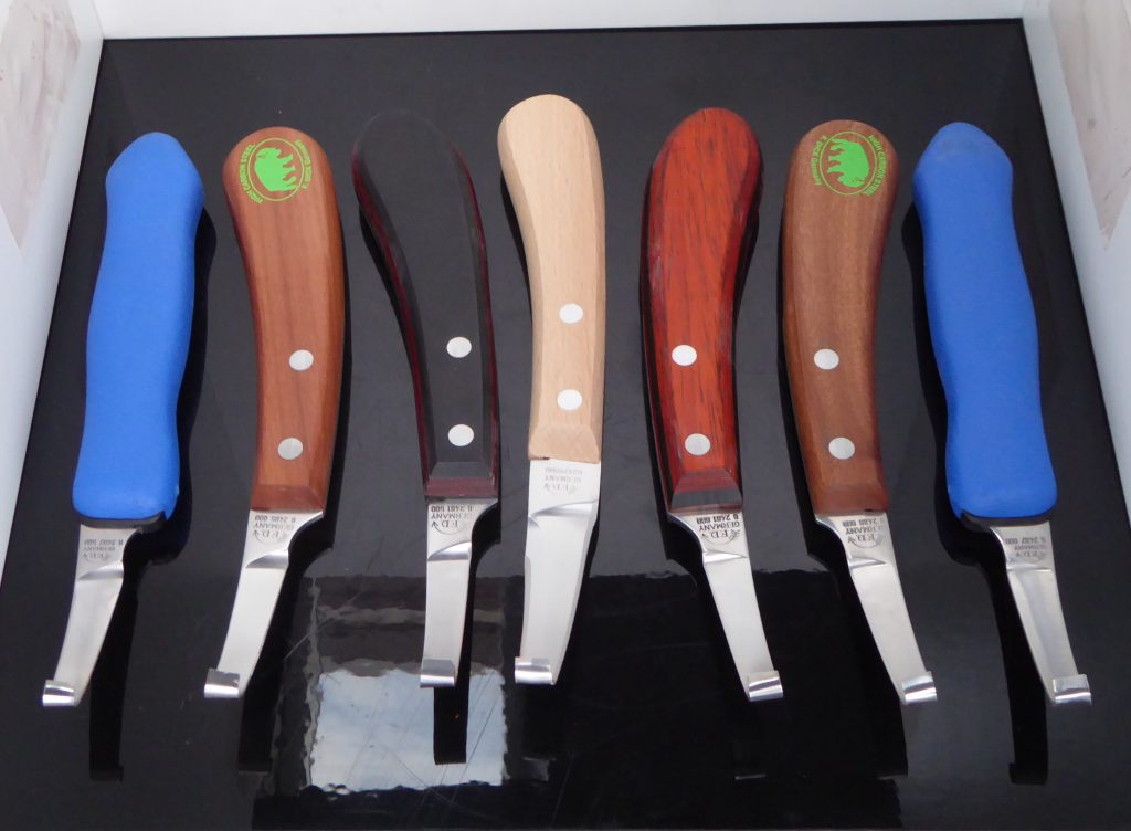 Dick hoof knives
